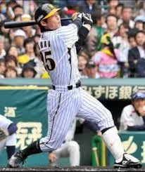 新井貴浩の実家？本名？父親は新井浩吉？国籍は?自宅場所広島？ 五月が丘？両親？母？