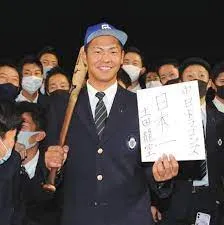 【土田龍空の双子？】ハーフ？父親？家族？彼女や結婚？ 名前の由来？両親？ スペイン語つちだりゅうくやんちゃ中日