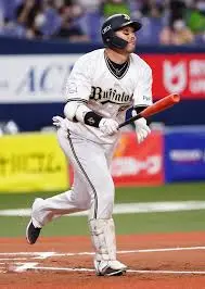 T-岡田（岡田貴弘）の嫁（妻）はますあや？年齢・子供（息子）とインスタ、クワガタ騒動まで