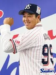 青柳晃洋の結婚相手と子供｜実家は母子家庭で「ヤクルトとの縁」がつながる物語