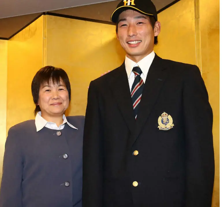 岩崎優の実家と両親：母のソフトボールと、父の「水泳→中学野球」方針