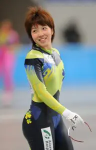 小平奈緒の結婚式の噂が残る理由