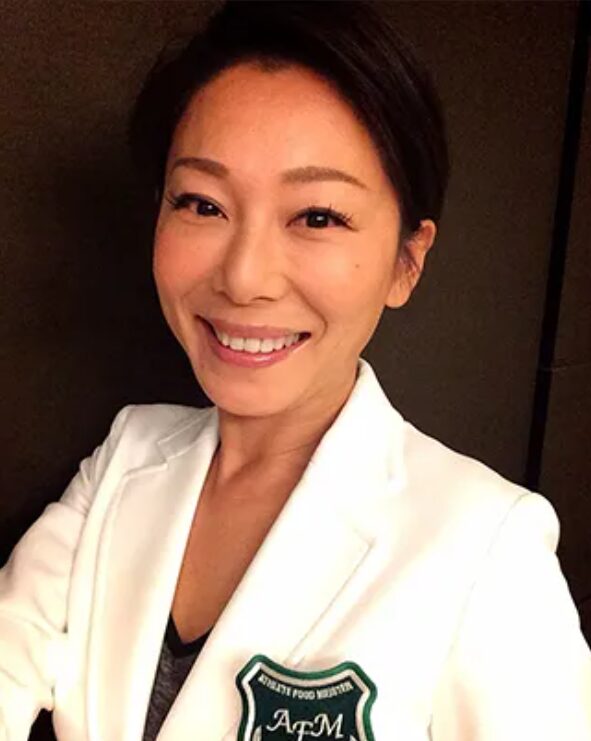 今江幸子の年齢差・馴れ初めから元レースクイーンの経歴、息子や出身